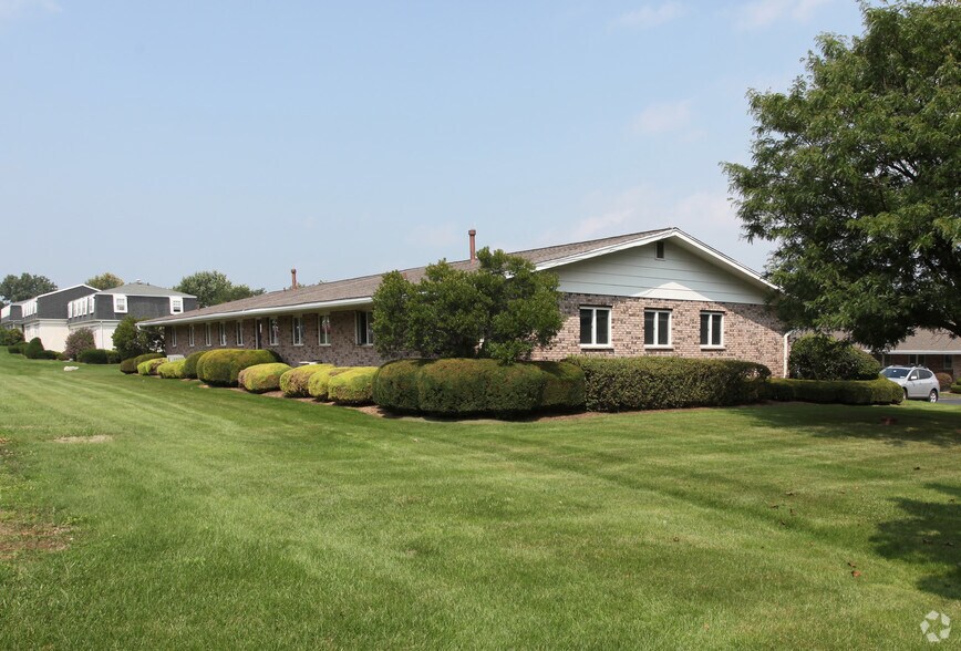 More Photos Of 468 S Pearl St, Canandaigua Office For Lease