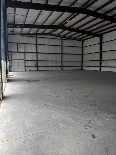 More Photos Of 1423 S Council Rd, Oklahoma City Self Storage For Lease