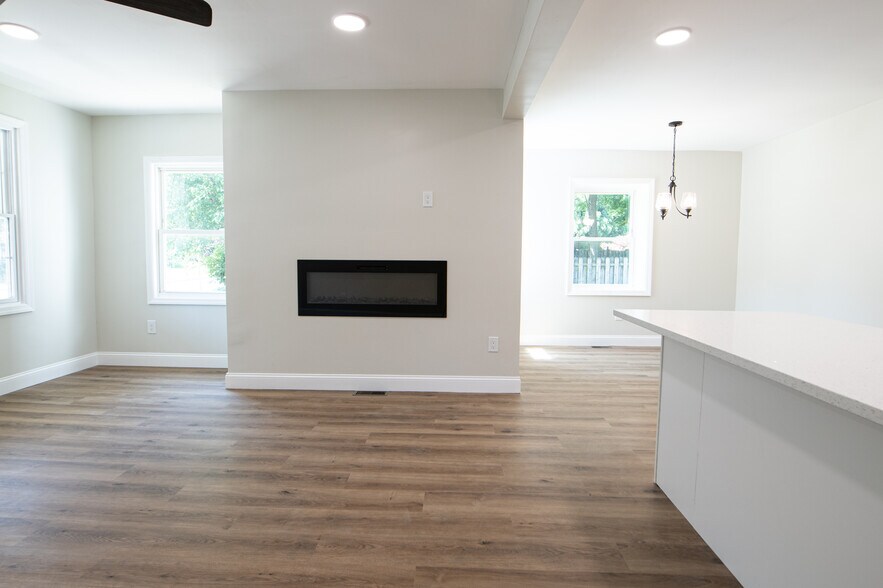 More Photos Of 95 Mercer St, Hamilton Apartments For Sale