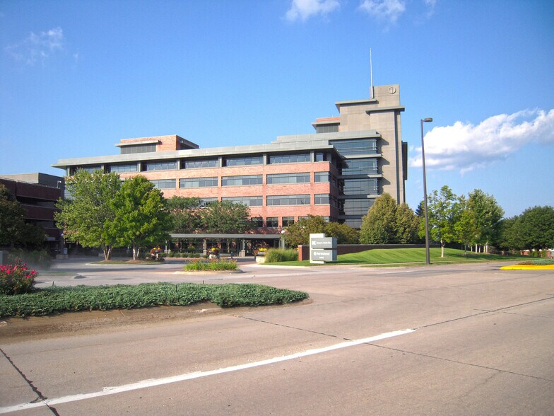 Primary Photo Of 14010 FNB Pky, Omaha Office For Lease