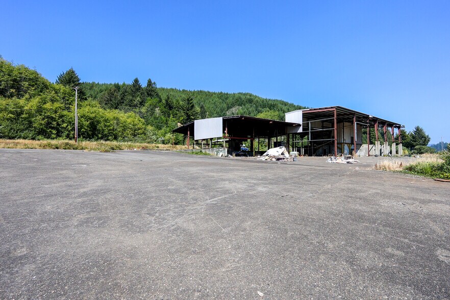More Photos Of 2600 Lower Smith River rd, Reedsport Industrial For Sale