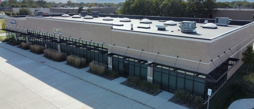 Primary Photo Of 40421-40477 Mound Rd, Sterling Heights Office For Sale