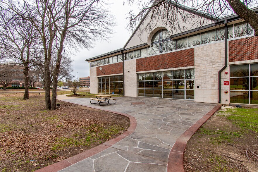 More Photos Of 1450 N Redbud Blvd, McKinney Medical For Lease