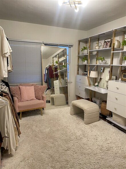 More Photos Of 445 N Spaulding Ave, Los Angeles Apartments For Sale