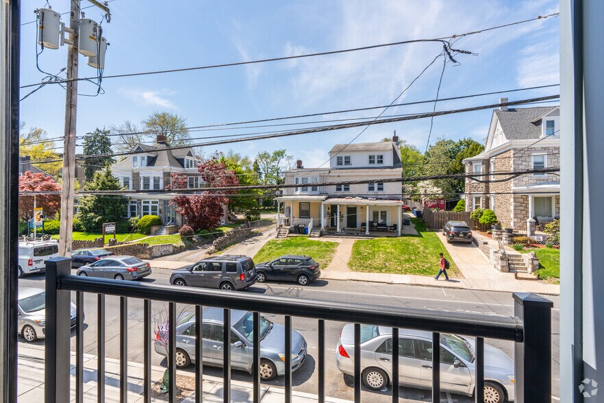 More Photos Of 6515 Ridge Ave, Philadelphia Apartments For Lease