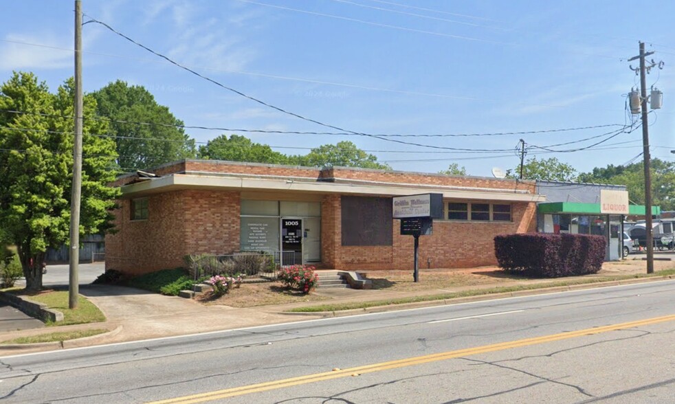 Primary Photo Of 1005 W Taylor St, Griffin Medical For Sale