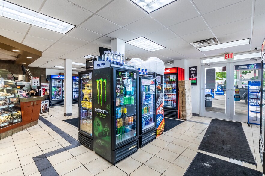 More Photos Of 459 Division St, North Tonawanda Convenience Store For Sale