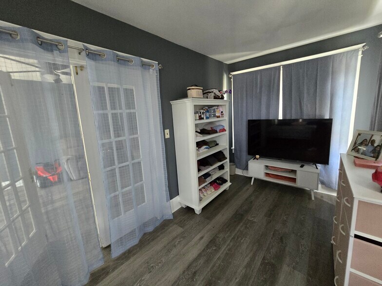 More Photos Of 60-62 Mill St, Newton Apartments For Sale