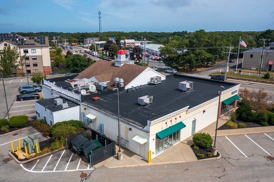 More Photos Of 47-53 Long Pond Rd, Plymouth Restaurant For Lease