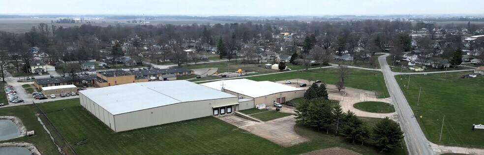 More Photos Of 100 Trowbridge Rd, Neoga Warehouse For Sale