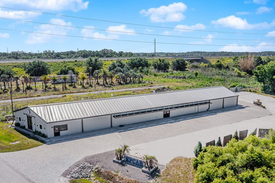 More Photos Of 1062 US Highway 92, Auburndale Warehouse For Sale