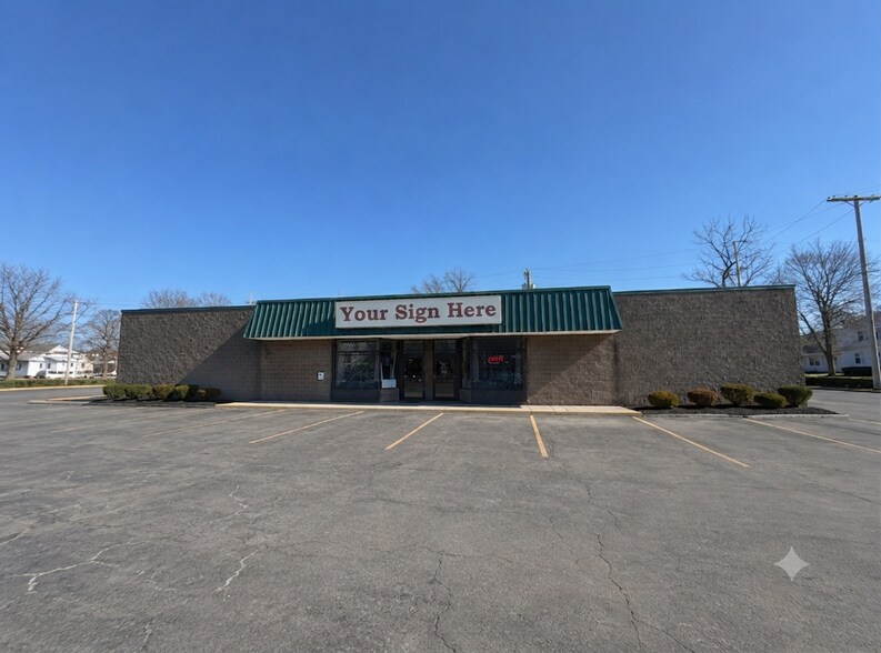 Primary Photo Of 1702 S Limestone St, Springfield Freestanding For Lease