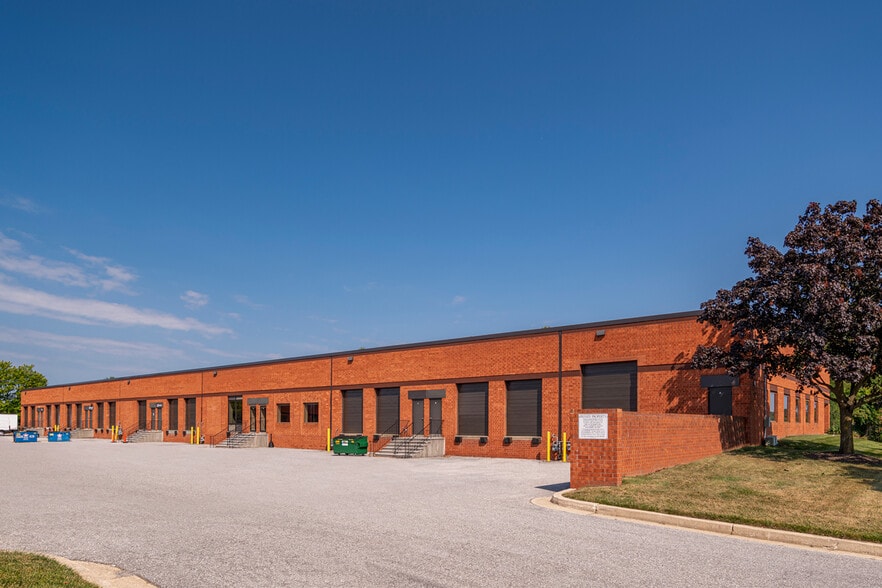 More Photos Of 2624 Lord Baltimore Dr, Windsor Mill Research And Development For Lease