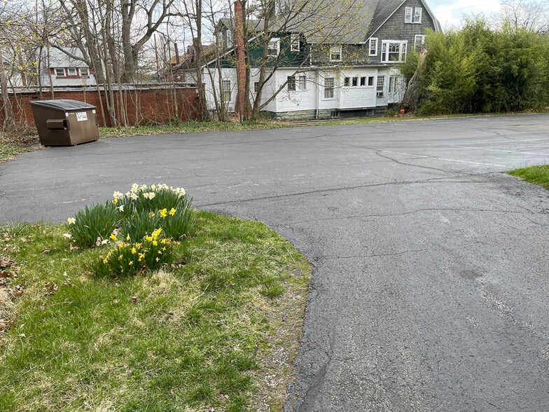 More Photos Of 1205 Elm St, Youngstown Religious Facility For Sale