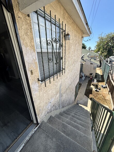 More Photos Of 1000 N Sloan Ave, Compton Multifamily For Sale