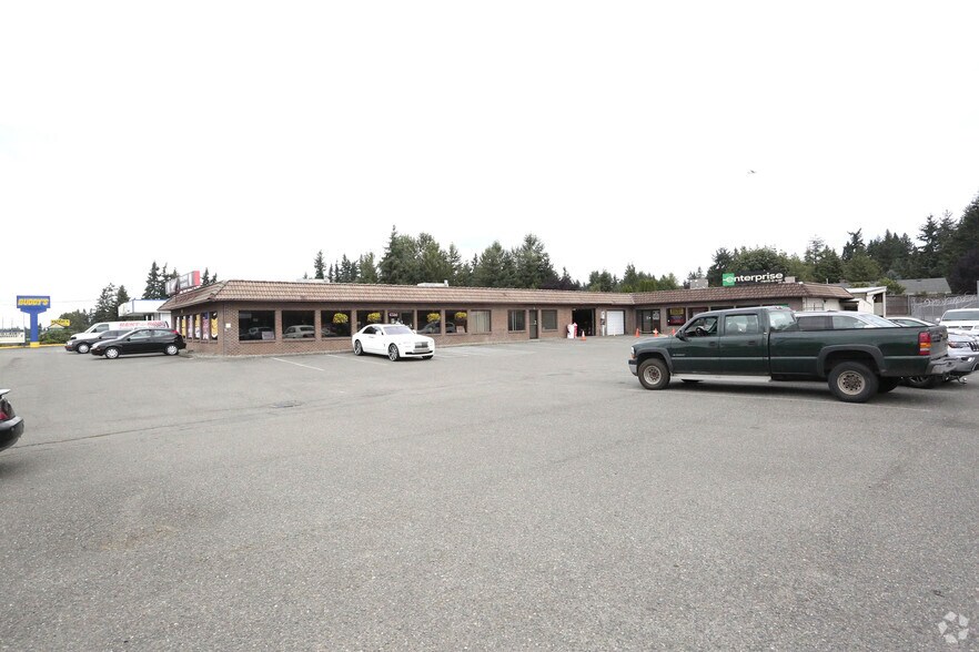 Primary Photo Of 15011 Meridian E, Puyallup Freestanding For Lease