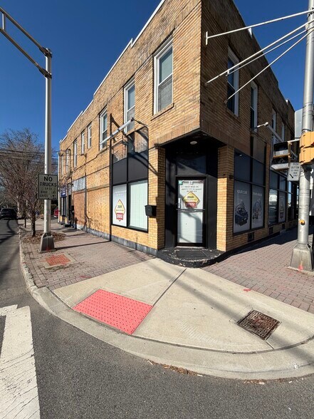 More Photos Of 52-54 W Main St, Bogota Storefront Retail Residential For Lease