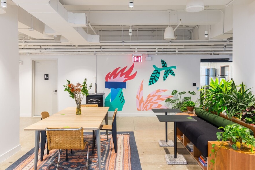 More Photos Of 1450 Broadway, New York Office For Lease