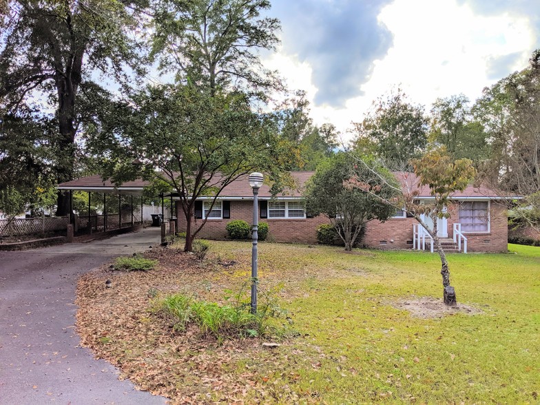 Primary Photo Of 104 Round Knob Rd, Lexington Office For Sale