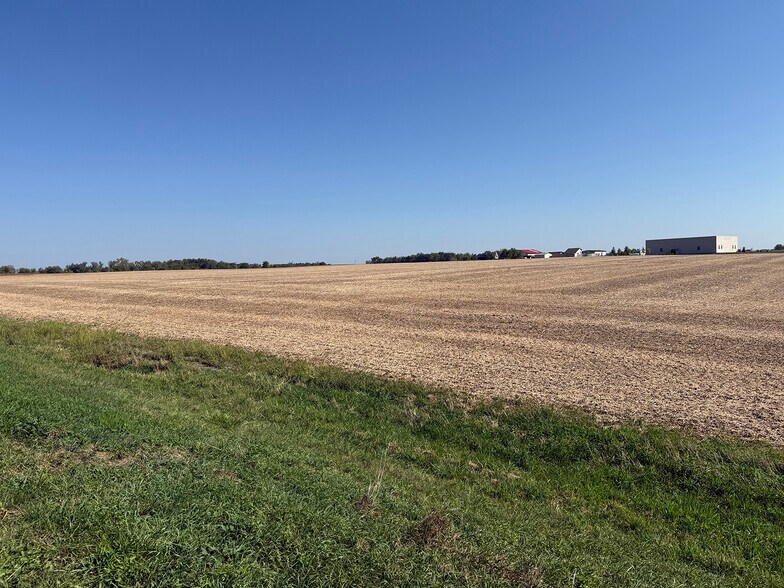 More Photos Of 4320 800 East, Columbia City Land For Sale