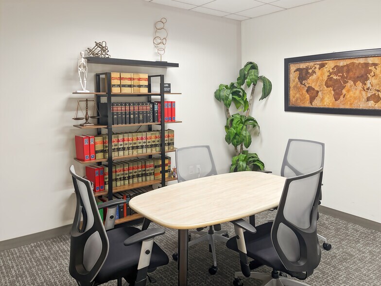 More Photos Of 450 N Brand Blvd, Glendale Coworking Space