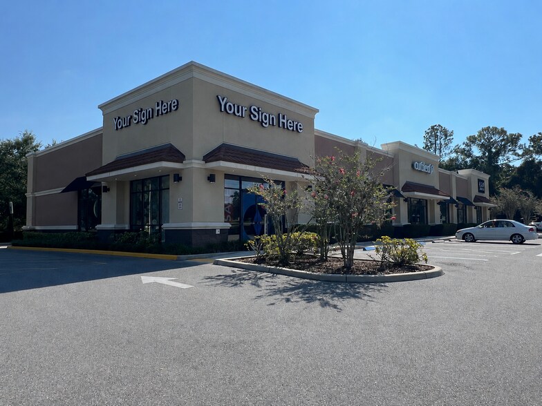 Primary Photo Of 917 N US Highway 441, Lady Lake Storefront For Lease