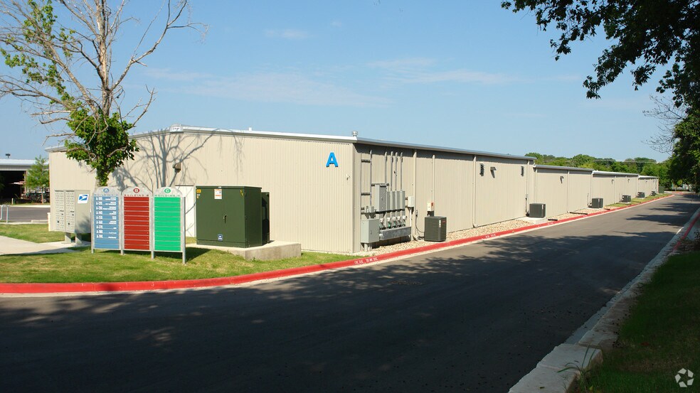 More Photos Of 8708 S Congress Ave, Austin Light Manufacturing For Lease