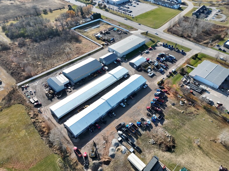 More Photos Of , Oshkosh Unknown For Sale