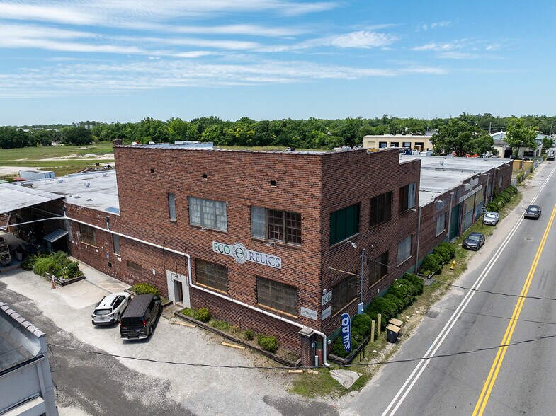 More Photos Of 106 Stockton St, Jacksonville Warehouse For Lease