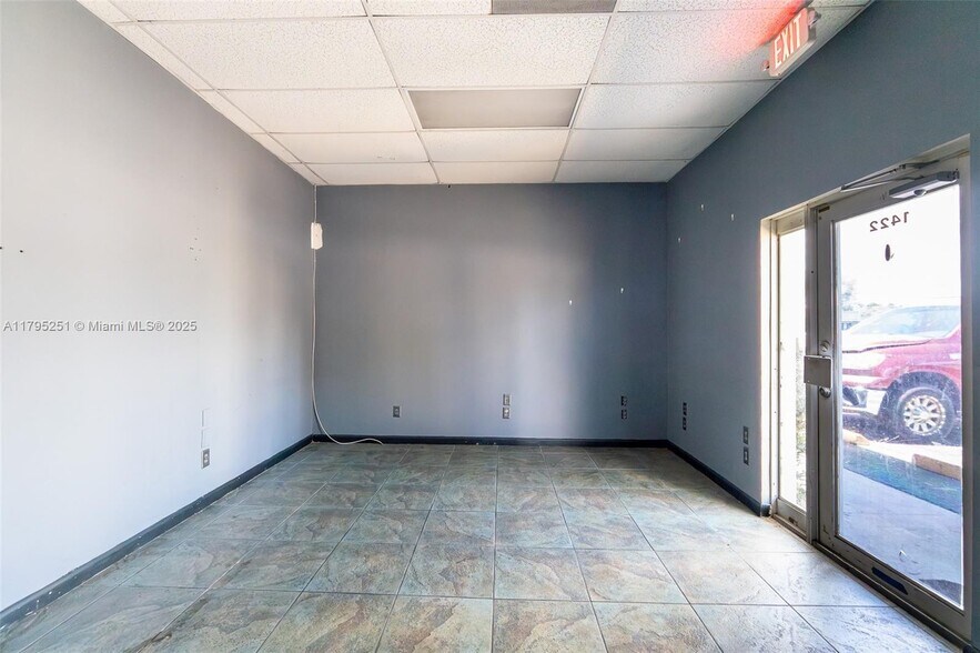 More Photos Of 1420-1430 SW 12th Ave, Pompano Beach Industrial For Sale