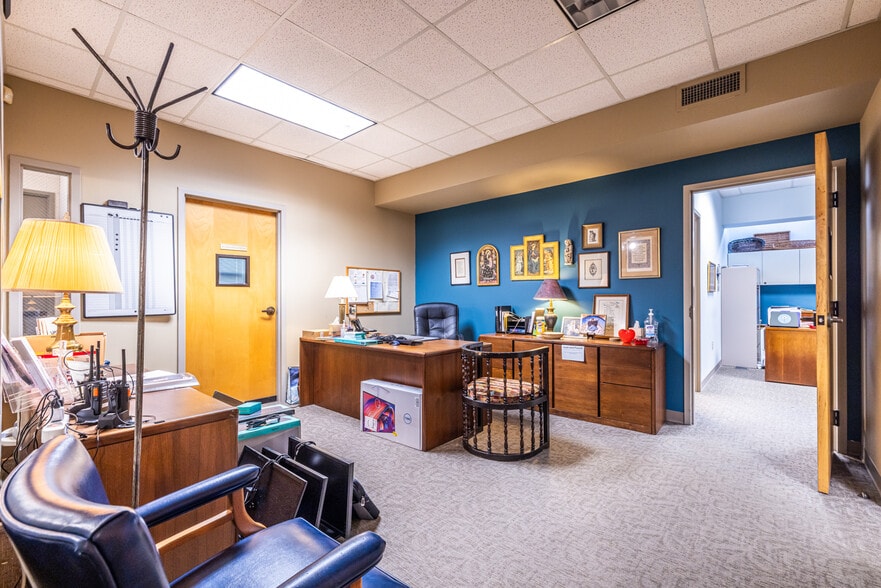 More Photos Of 1790 Lavista Rd NE, Atlanta Specialty For Lease