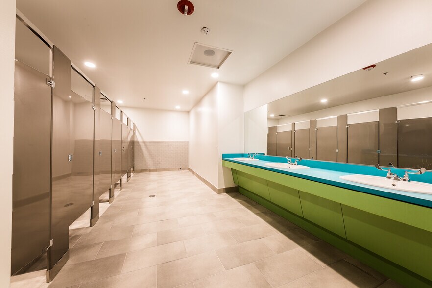 More Photos Of 700 Stadium Dr, Georgetown Schools For Sale