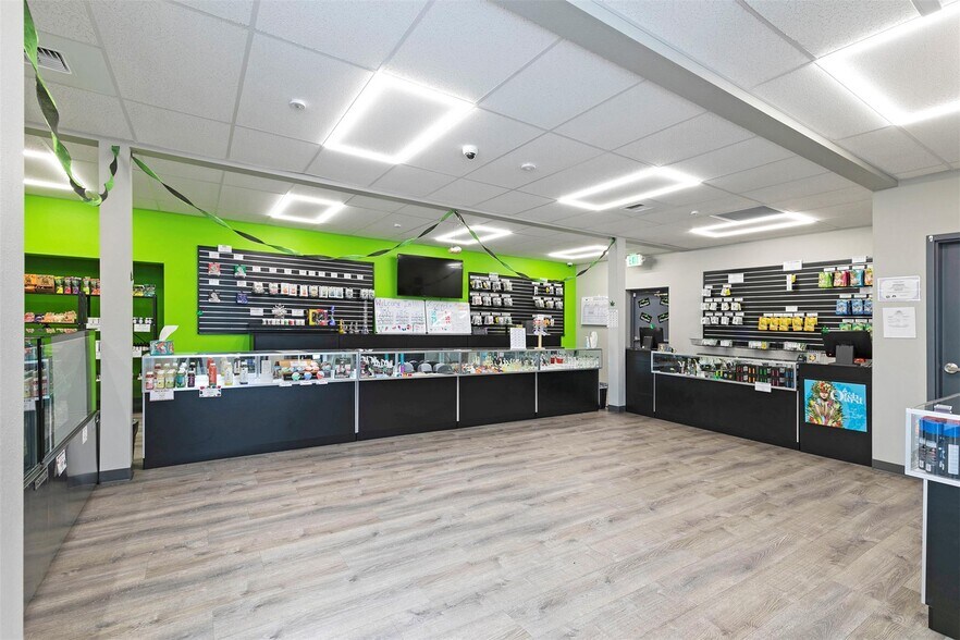 More Photos Of 2401 Brooks St, Missoula General Retail For Sale