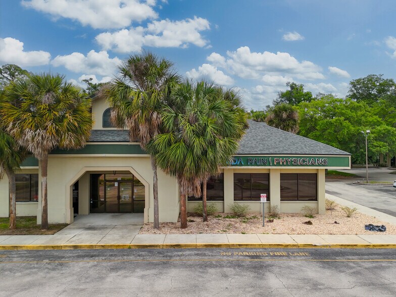 Primary Photo Of 859 Park Ave, Orange Park Medical For Sale