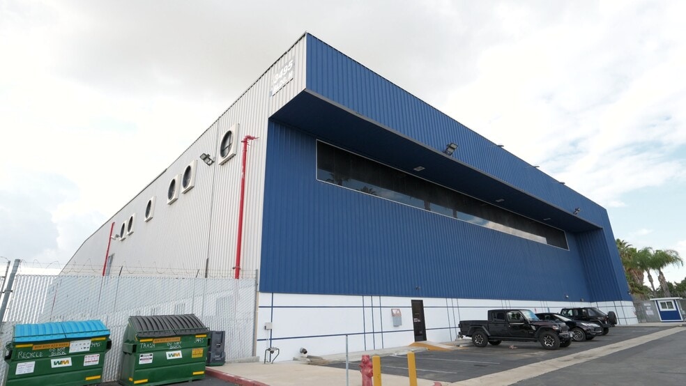 Primary Photo Of 3495 N Lakewood Blvd, Long Beach Warehouse For Lease