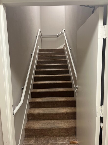 More Photos Of 68446 Tammany Trace Dr, Mandeville Office For Sale