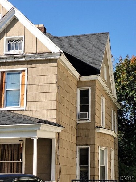More Photos Of 3514 S Salina St, Syracuse Apartments For Sale