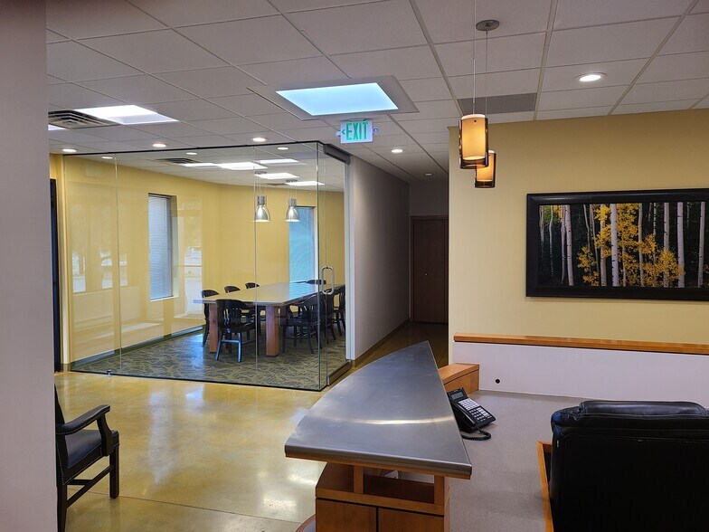 More Photos Of 480 Yuma St, Denver Office For Sale