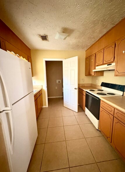 More Photos Of 401 Walden St, Fort Valley Apartments For Sale