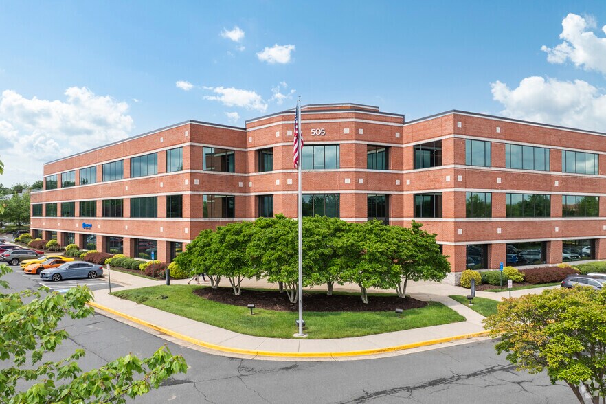 More Photos Of 505 Huntmar Park Dr, Herndon Office For Lease