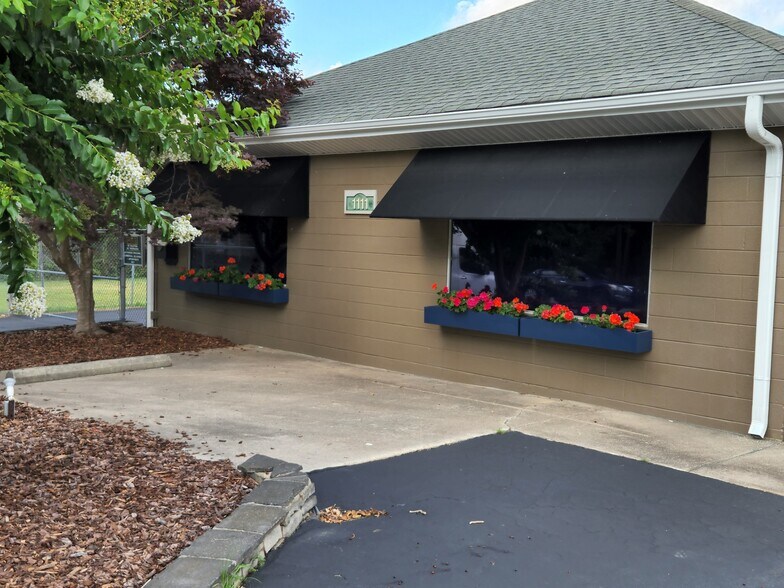 Primary Photo Of 1111 Willowbrook Dr, Greensboro Light Manufacturing For Sale