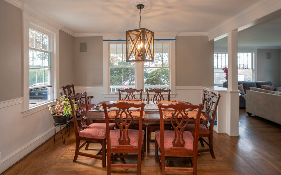 More Photos Of 999 Aquidneck Ave, Middletown Flex For Sale