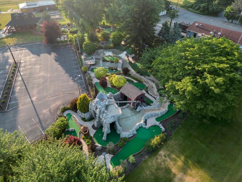 More Photos Of 3521 Sullivan Trl, Easton General Retail For Sale