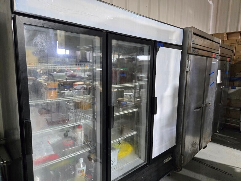 More Photos Of 60 E Wakea Ave, Kahului Warehouse For Lease