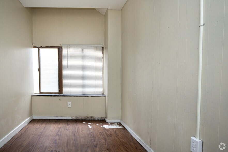 More Photos Of 35 Chestnut St, Rochester Apartments For Sale