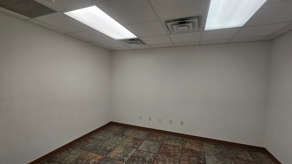 More Photos Of 3180 Central Mall Dr, Port Arthur Medical For Sale