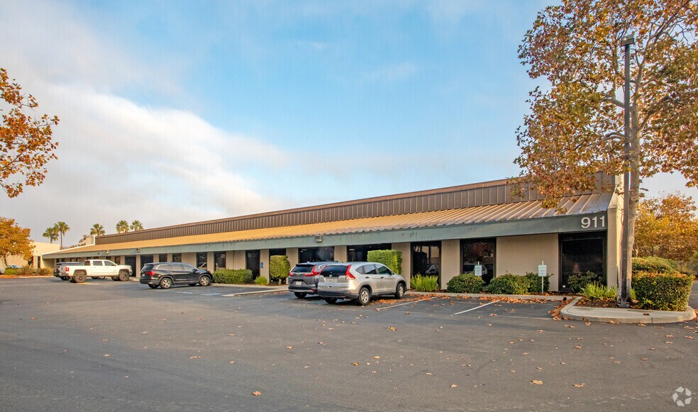 Primary Photo Of 911 Bern Ct, San Jose Light Manufacturing For Lease