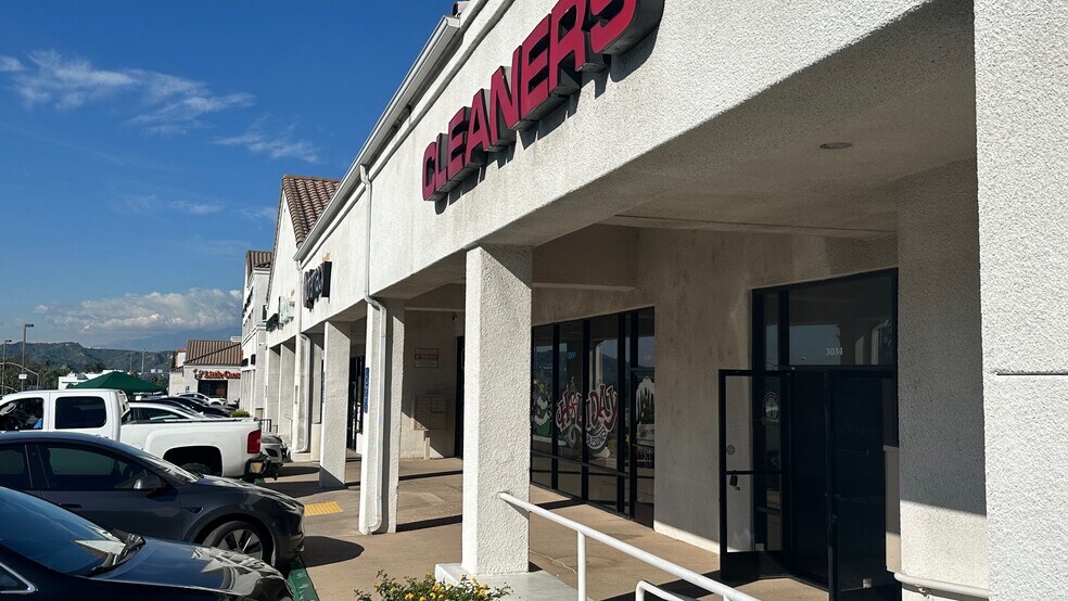 More Photos Of 3000-3096 W Temple Ave, Pomona Freestanding For Lease