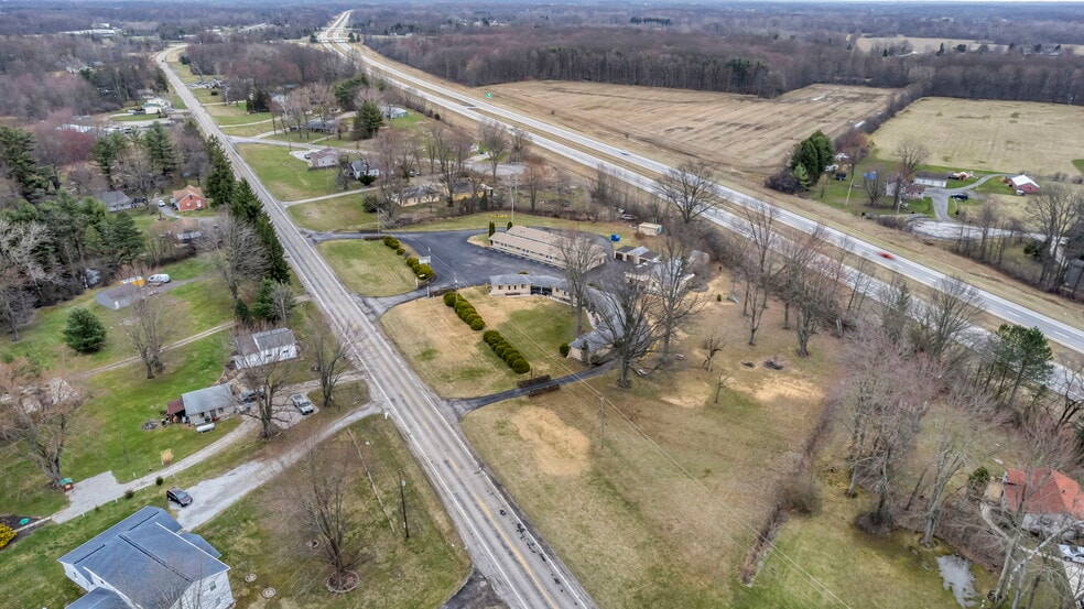 More Photos Of 44077 Oberlin Elyria Rd, Oberlin Hotel For Sale
