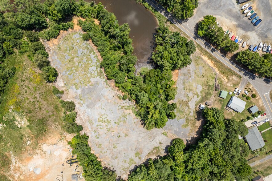 More Photos Of 317 Shadowood Dr, Irmo Flex For Sale